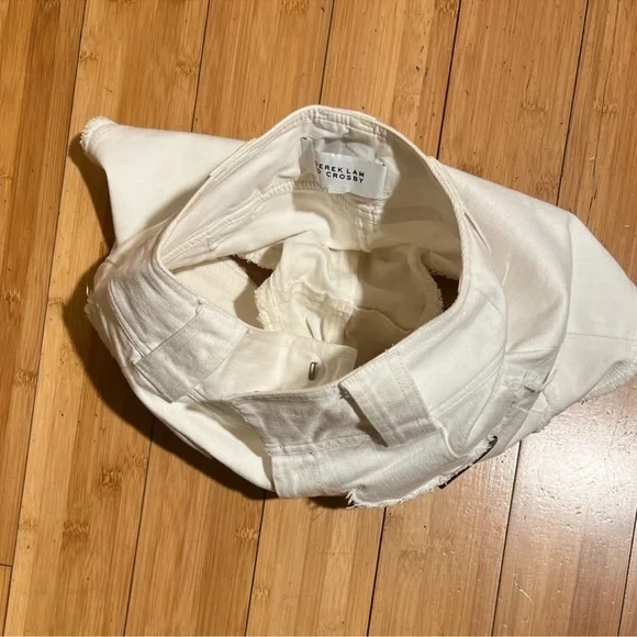 Derek Lam Frayed Toggle Shorts in Off White / Cream Size 0 - Picture 4 of 12